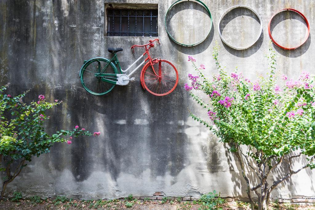 Bologna Butterfly Apartment Lippo ภายนอก รูปภาพ