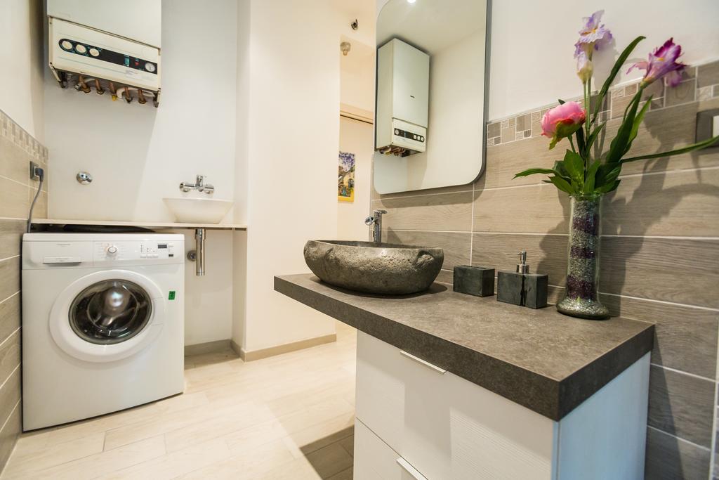 Bologna Butterfly Apartment Lippo ภายนอก รูปภาพ