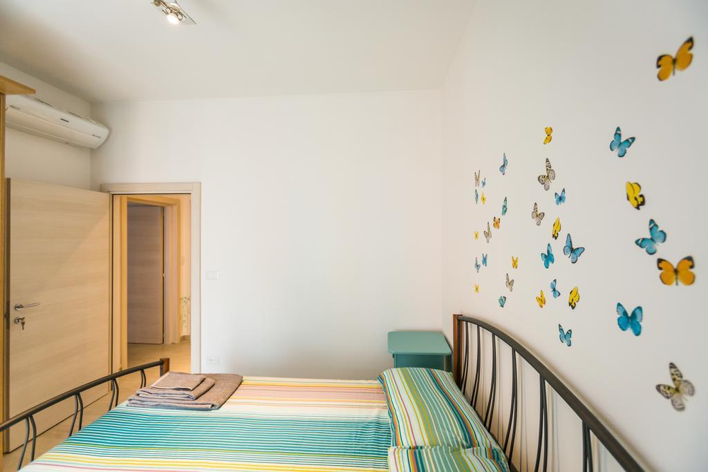 Bologna Butterfly Apartment ภายนอก รูปภาพ