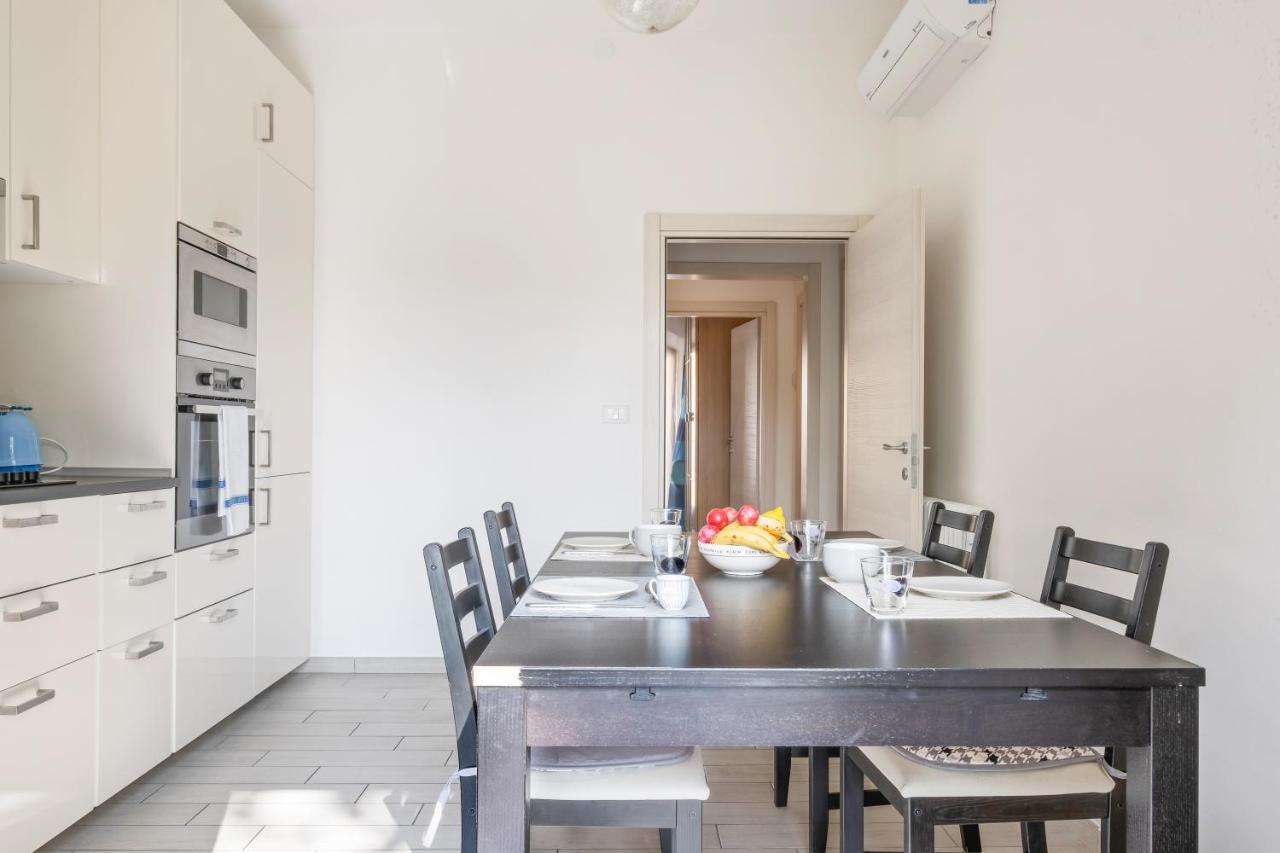 Bologna Butterfly Apartment Lippo ภายนอก รูปภาพ